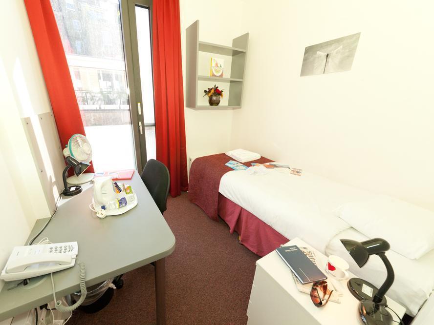 Imperial College Princes Garden 4*